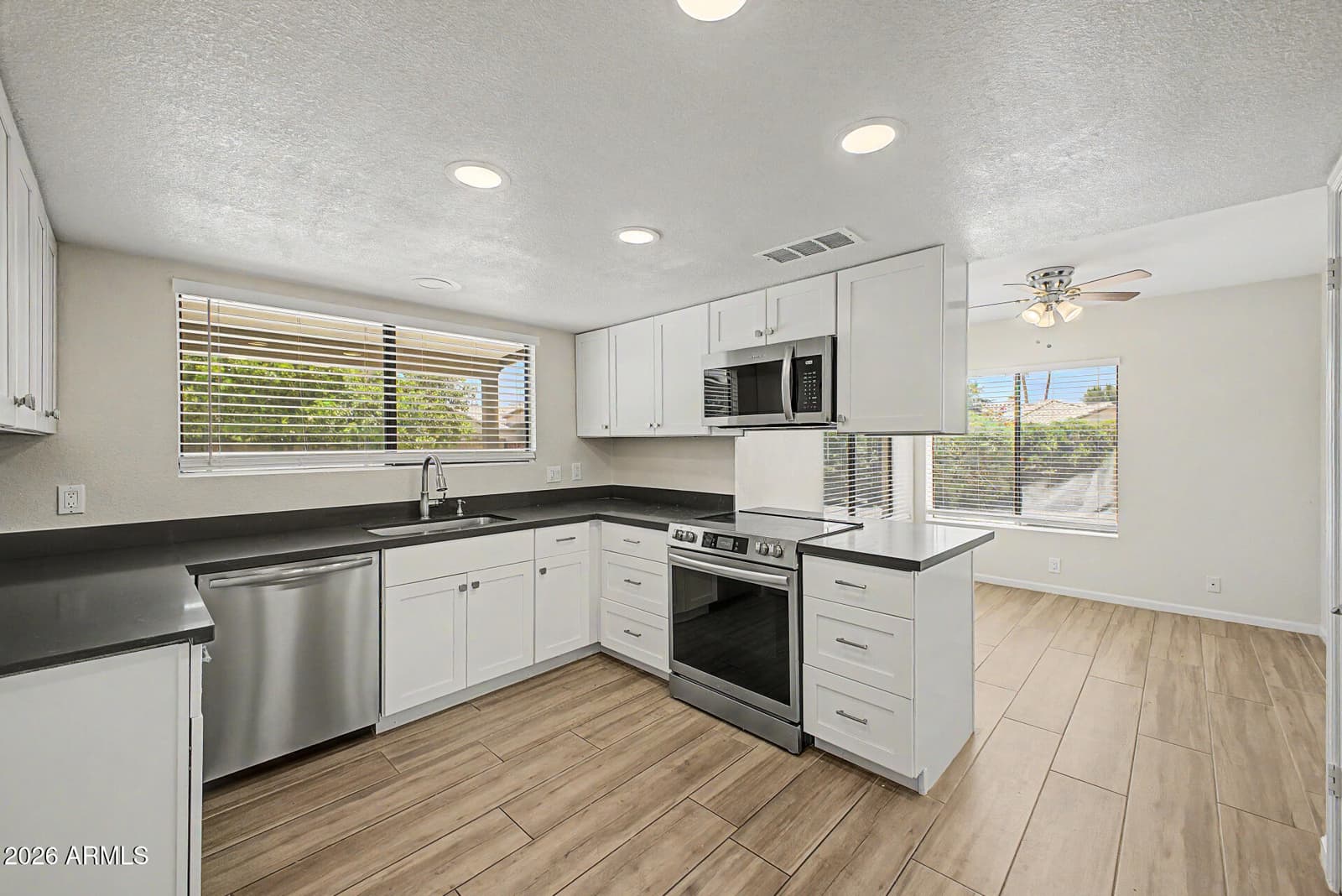 15007 N 43RD Street, Phoenix, AZ 85032 — photo 15 of 33