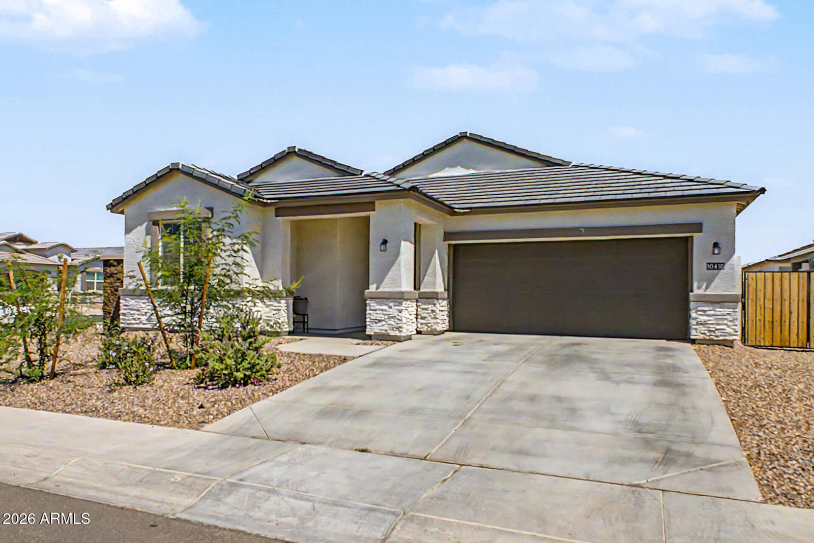 10410 W SONRISAS Street, Tolleson, AZ 85353 — photo 6 of 42