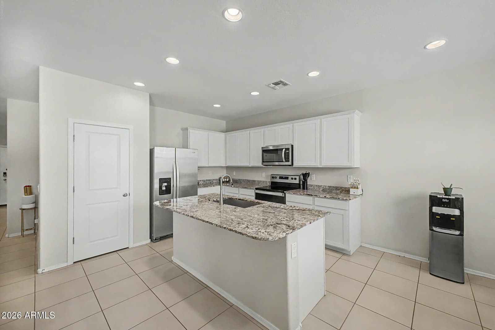 10410 W SONRISAS Street, Tolleson, AZ 85353 — photo 18 of 42