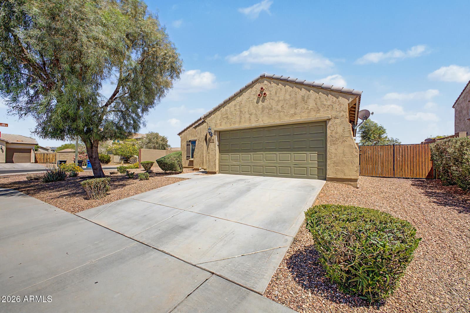 27513 N 175TH Drive, Surprise, AZ 85387 — photo 3 of 30