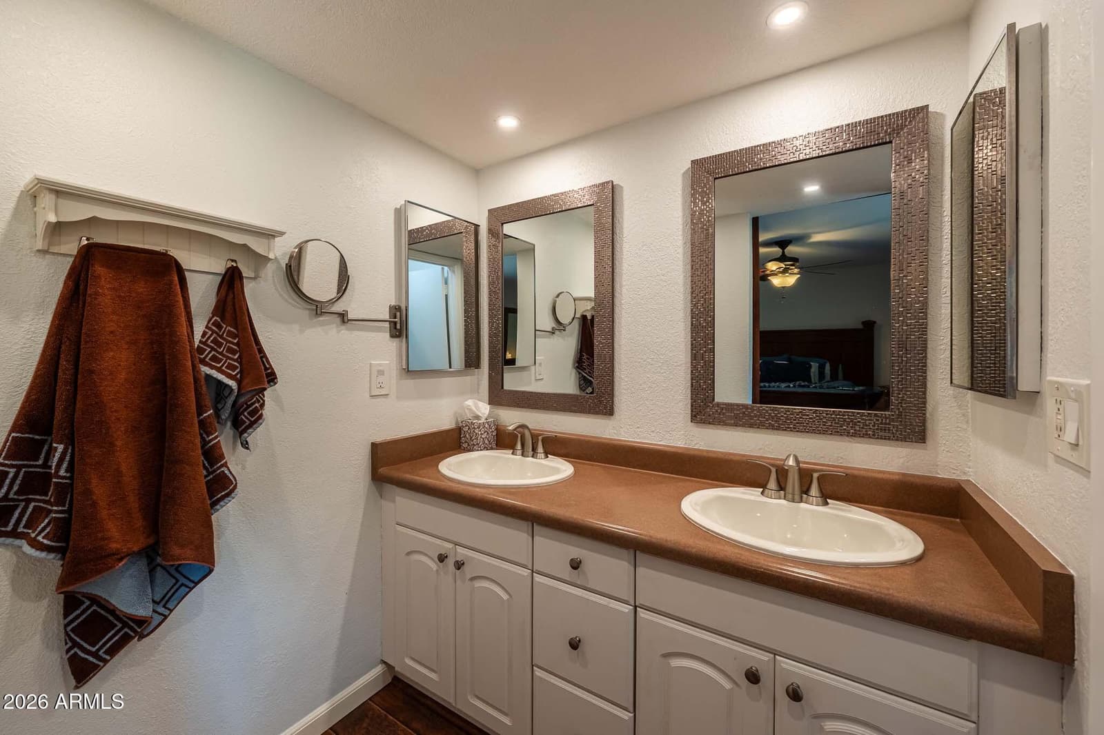 4523 E Voltaire Avenue, Phoenix, AZ 85032 — photo 23 of 39
