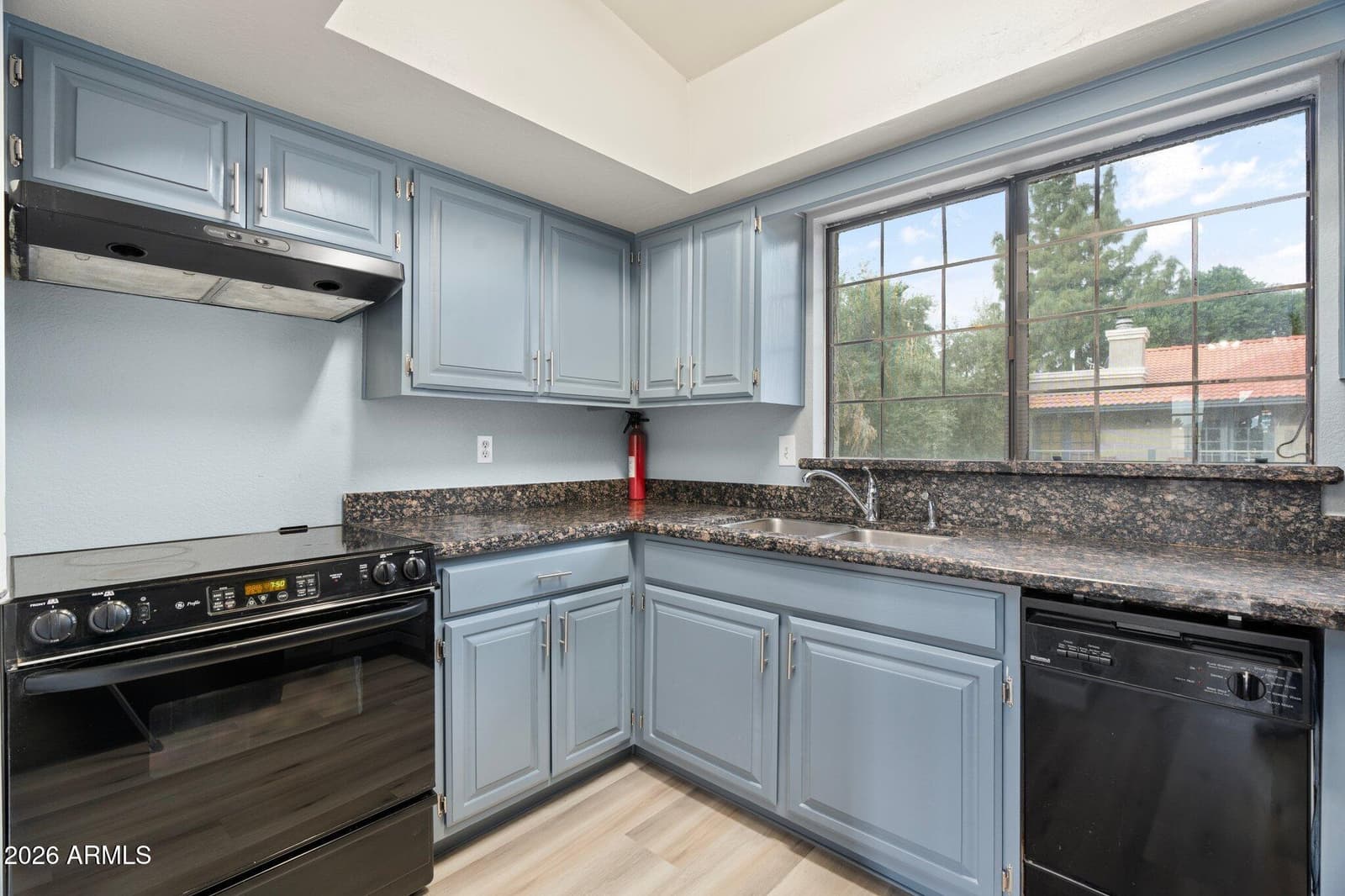 15402 N 28TH Street 205, Phoenix, AZ 85032 — photo 10 of 45