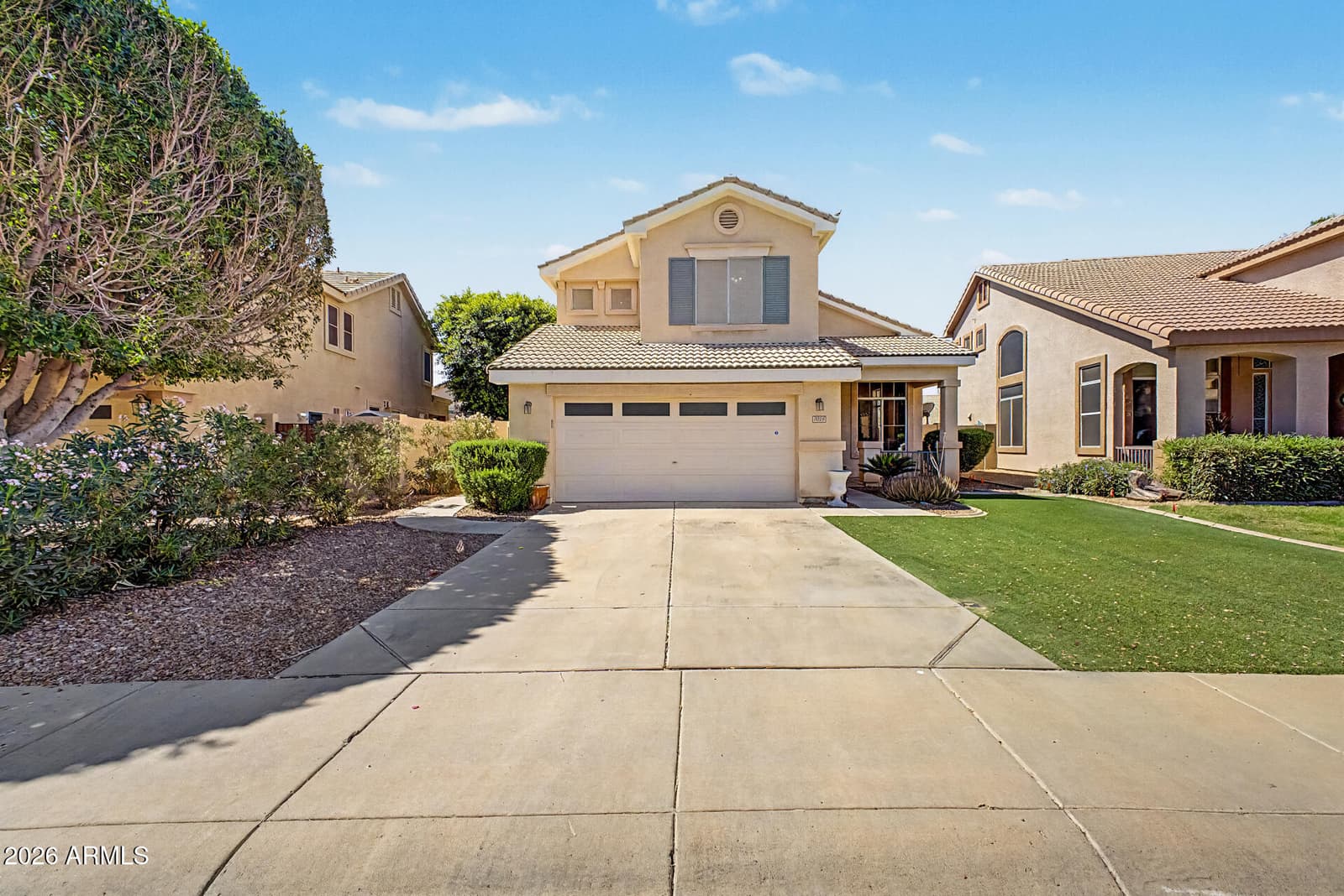 7015 W BLACKHAWK Drive, Glendale, AZ 85308 — photo 2 of 34
