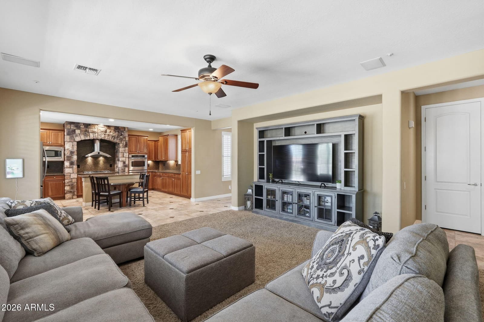 8638 W BRILES Road, Peoria, AZ 85383 — photo 16 of 90