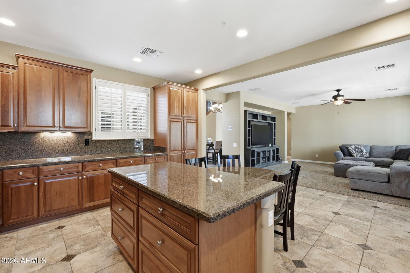 8638 W BRILES Road, Peoria, AZ 85383 — photo 13 of 90