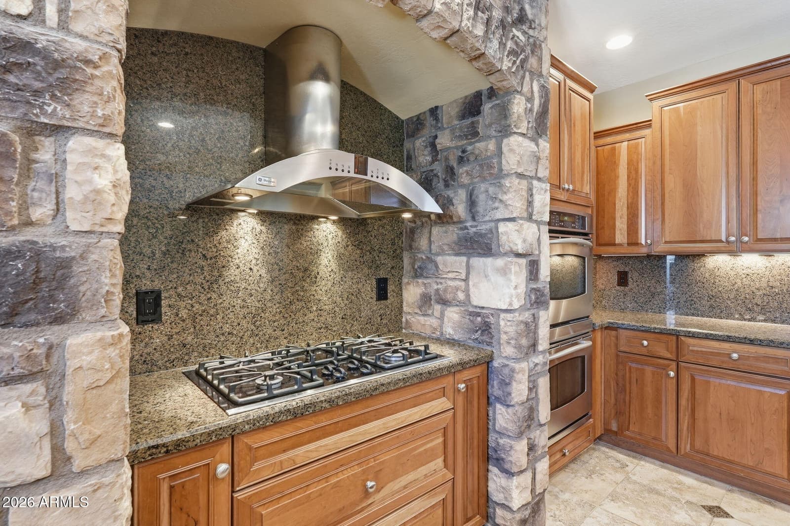 8638 W BRILES Road, Peoria, AZ 85383 — photo 14 of 90