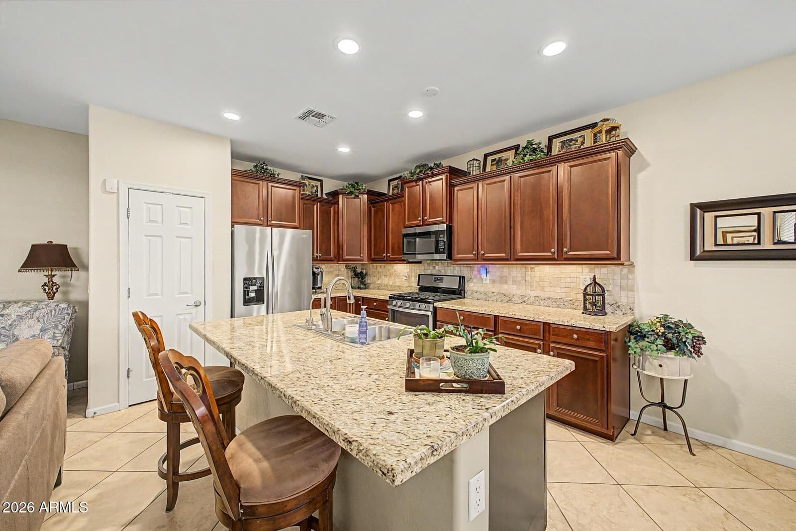 41975 W ELLINGTON Lane, Maricopa, AZ 85138 — photo 14 of 44