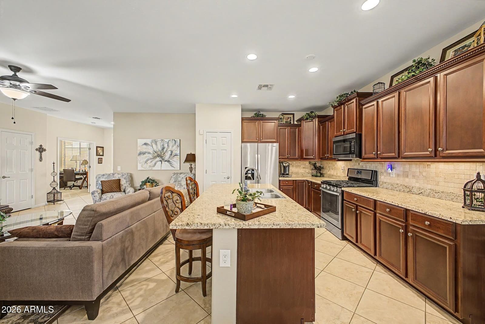 41975 W ELLINGTON Lane, Maricopa, AZ 85138 — photo 15 of 44
