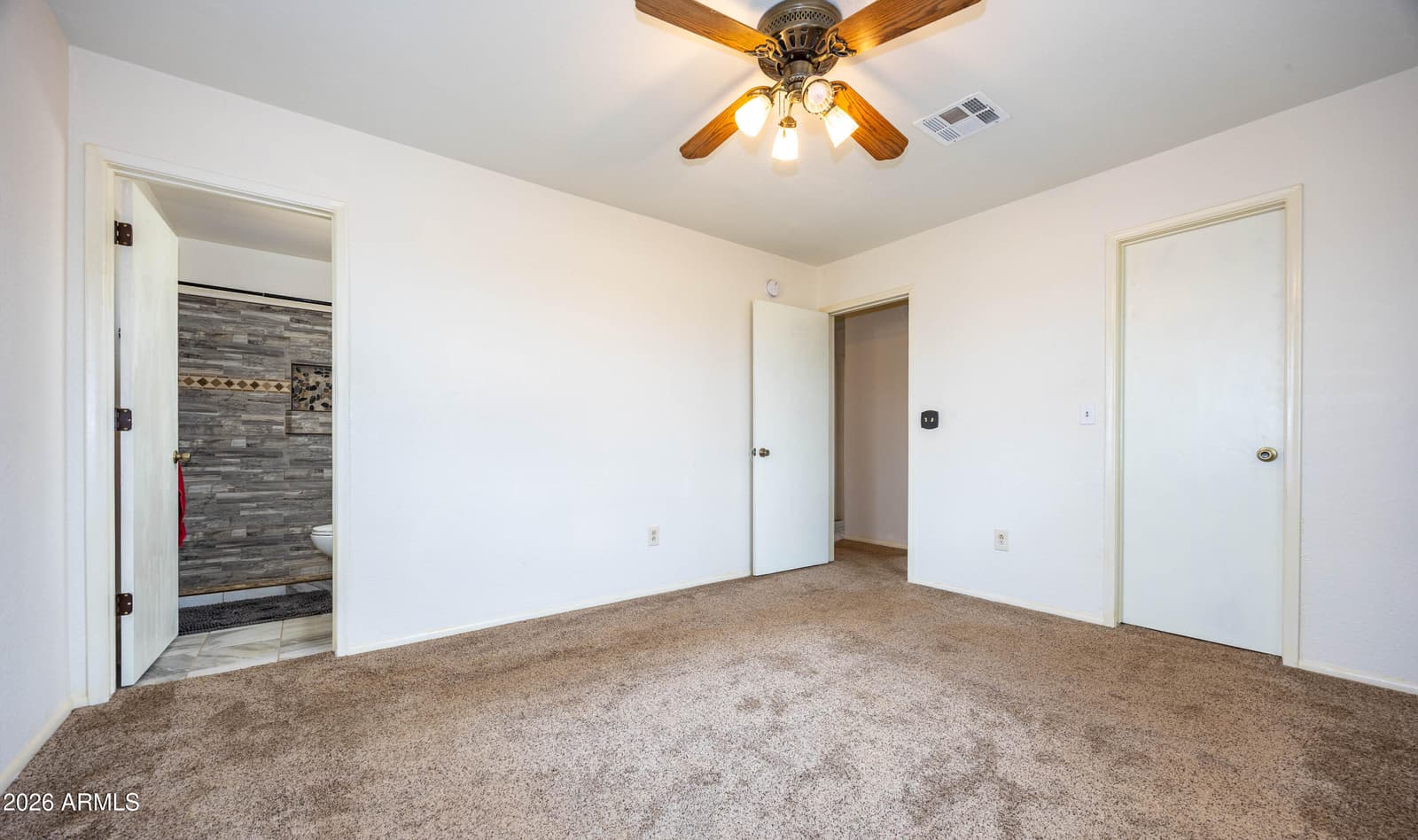 8169 E Larson Road, Hereford, AZ 85615 — photo 15 of 18