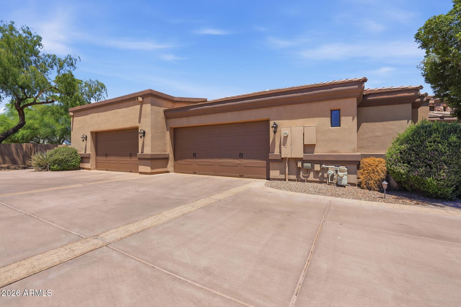 2780 W LAREDO Place, Chandler, AZ 85224 — photo 2 of 64