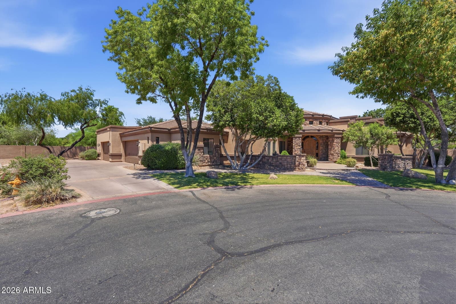 2780 W LAREDO Place, Chandler, AZ 85224 — photo 3 of 64