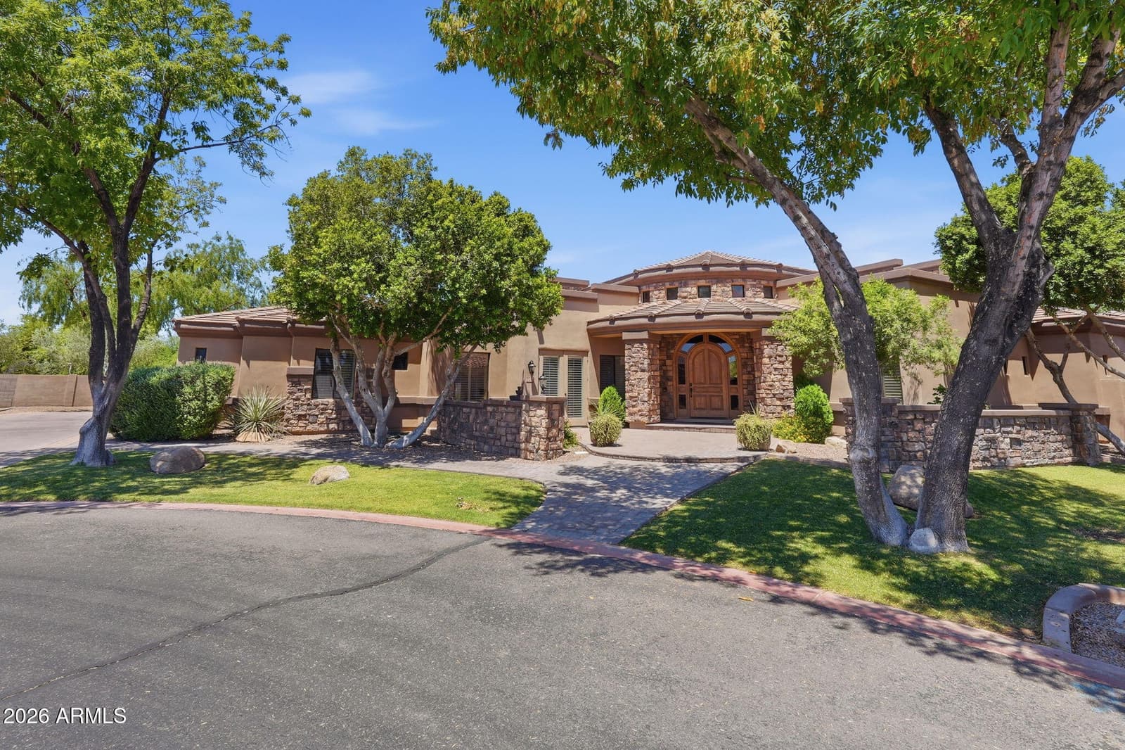 2780 W LAREDO Place, Chandler, AZ 85224 — photo 4 of 64