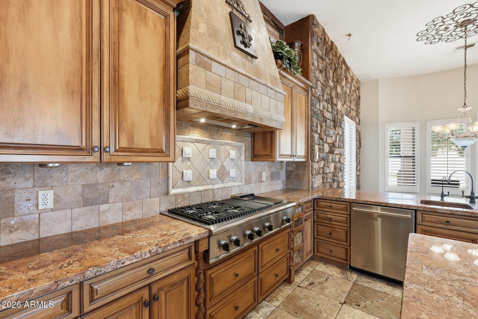 2780 W LAREDO Place, Chandler, AZ 85224 — photo 17 of 64