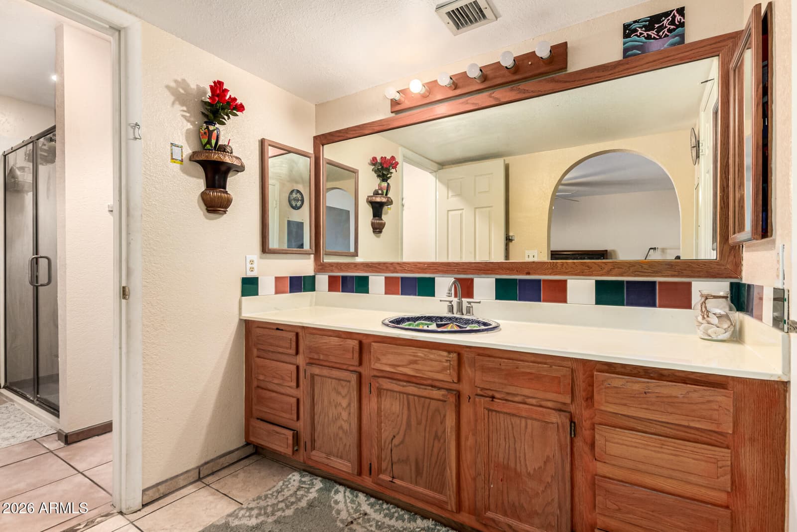 2 E MURIEL Drive, Phoenix, AZ 85022 — photo 17 of 34