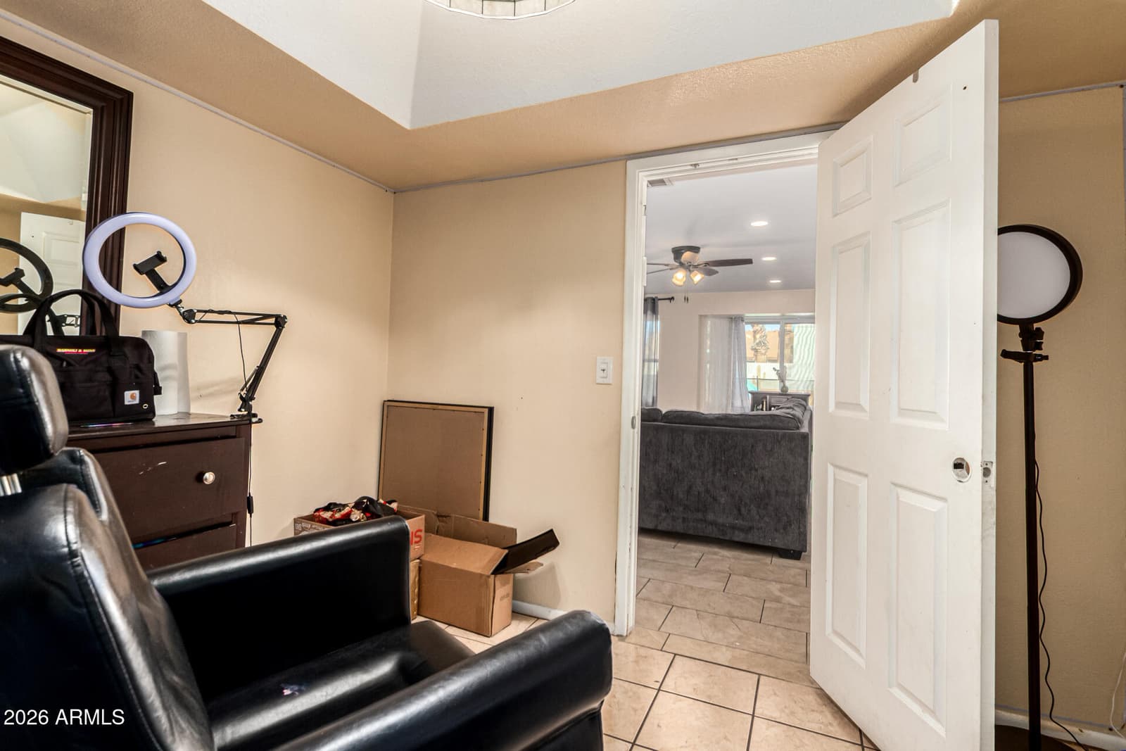 2 E MURIEL Drive, Phoenix, AZ 85022 — photo 28 of 34
