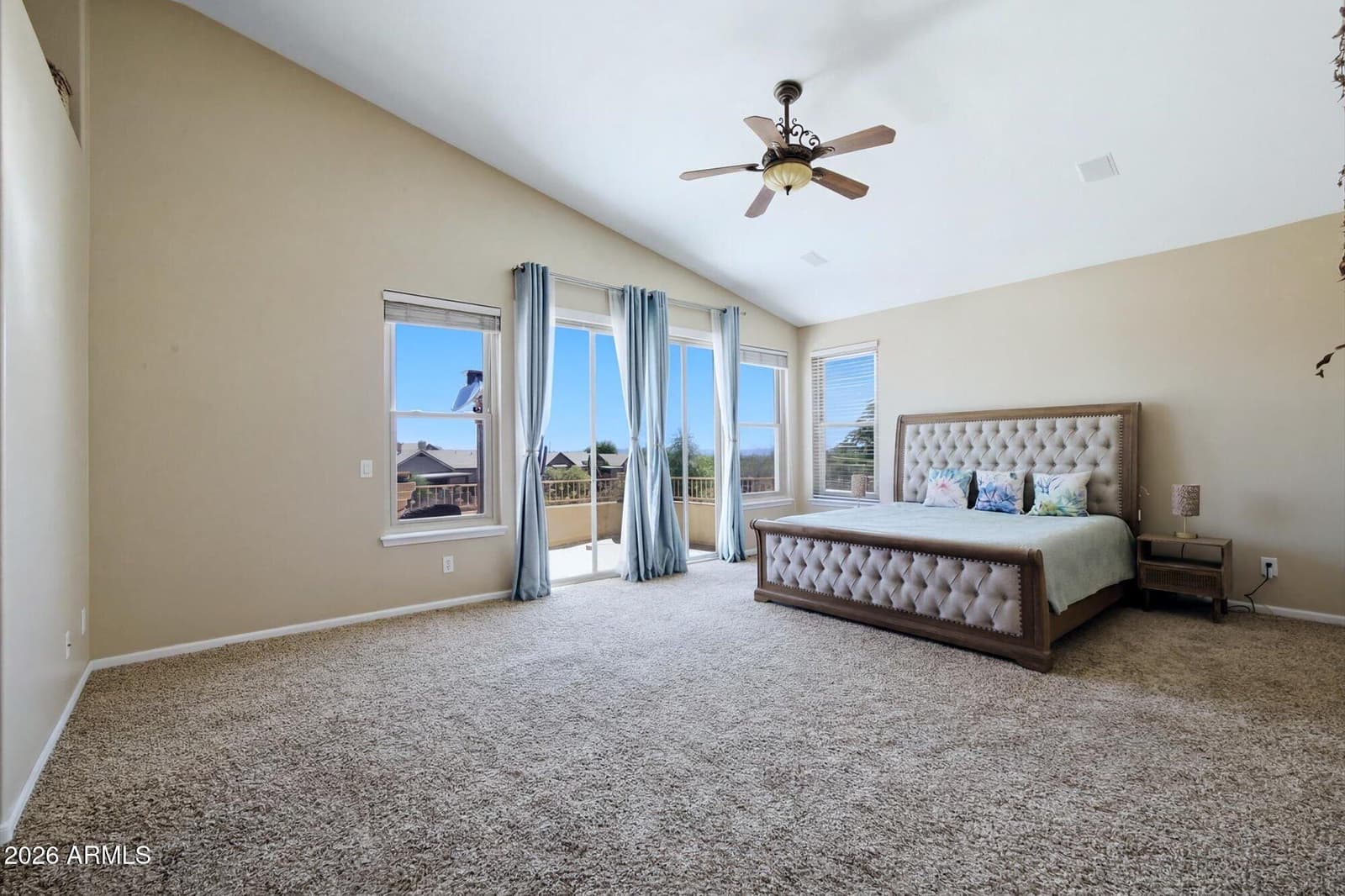 4601 E Ramuda Drive, Phoenix, AZ 85050 — photo 9 of 32
