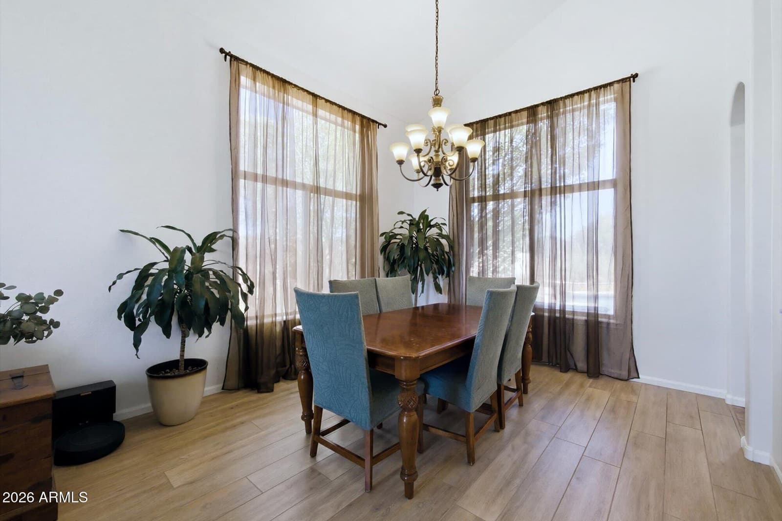 4601 E Ramuda Drive, Phoenix, AZ 85050 — photo 4 of 32
