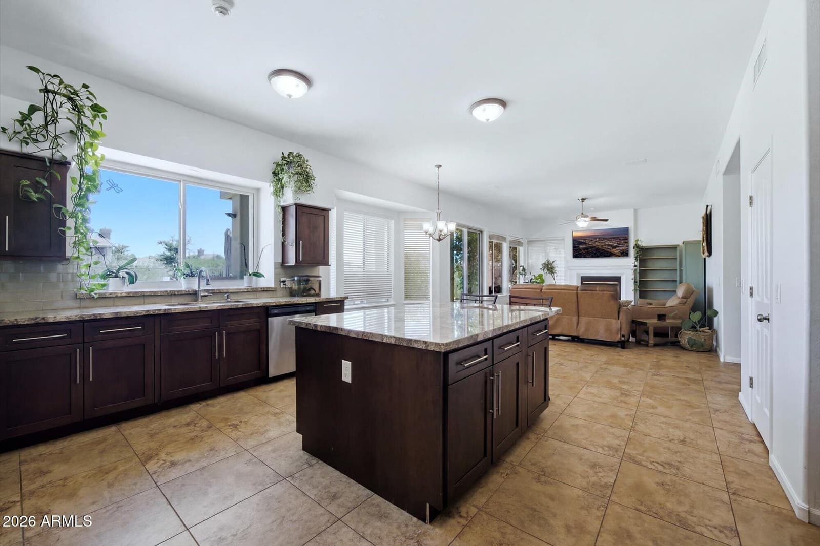 4601 E Ramuda Drive, Phoenix, AZ 85050 — photo 31 of 32