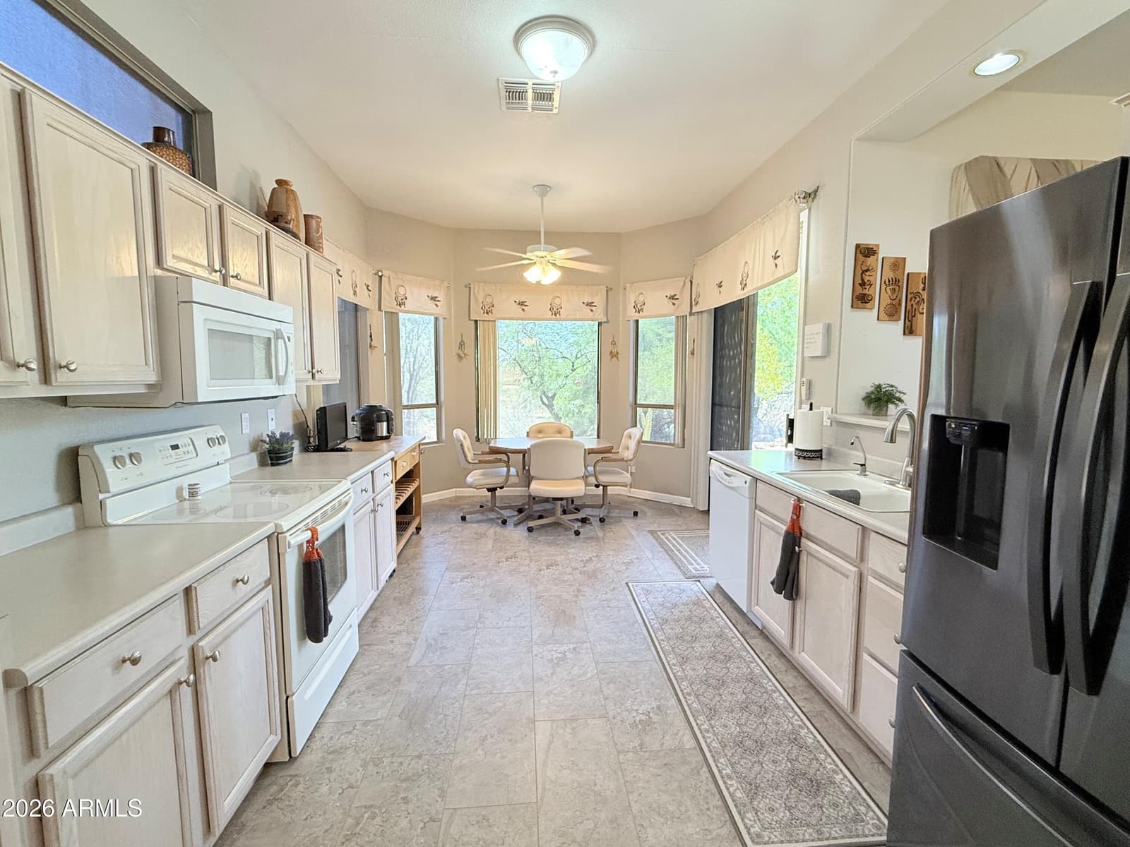 7205 E PALO BREA Drive, Gold Canyon, AZ 85118 — photo 11 of 34