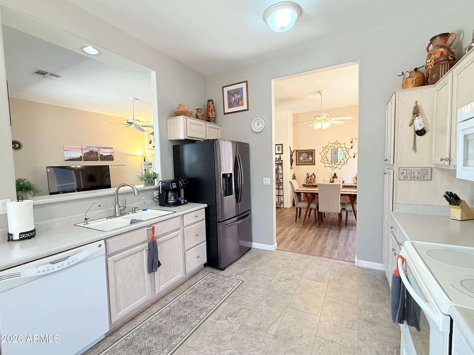 7205 E PALO BREA Drive, Gold Canyon, AZ 85118 — photo 12 of 34