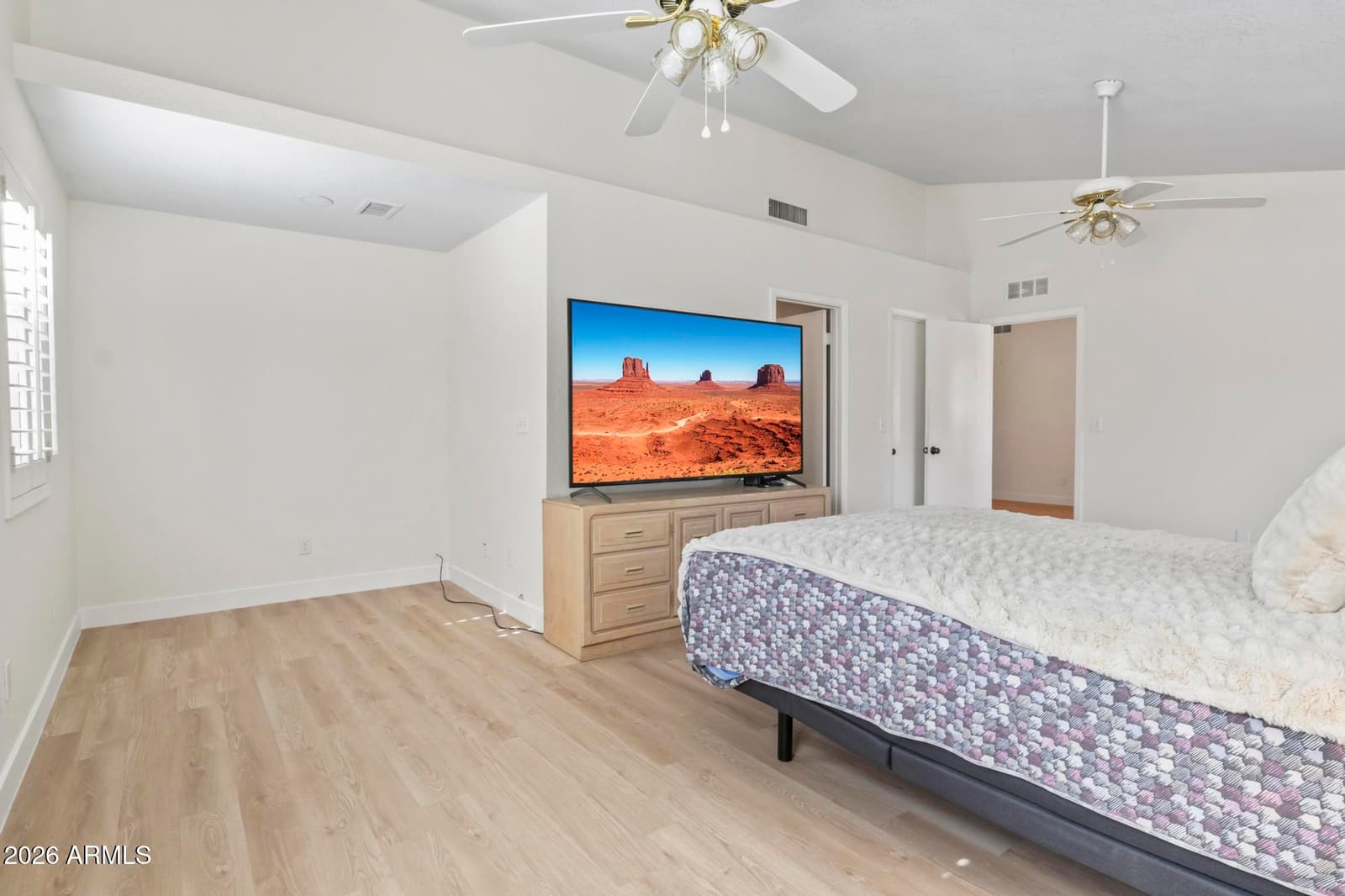 3025 E BREMEN Street, Phoenix, AZ 85032 — photo 14 of 37