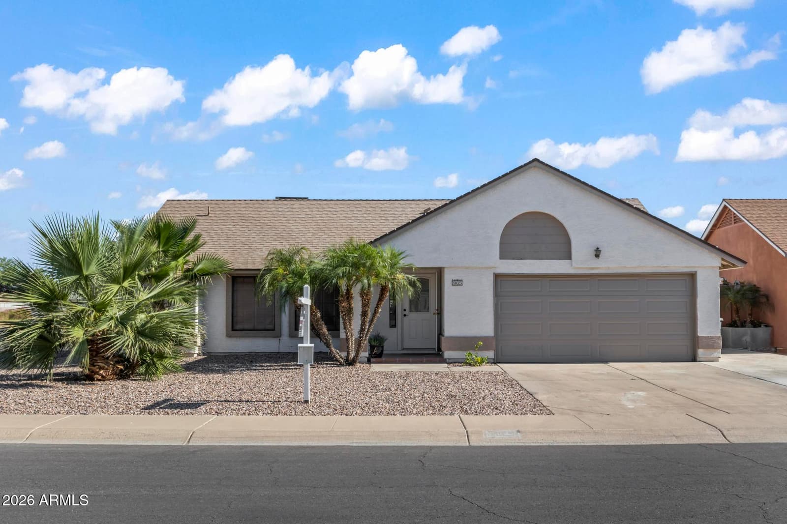 3025 E BREMEN Street, Phoenix, AZ 85032 — photo 3 of 37