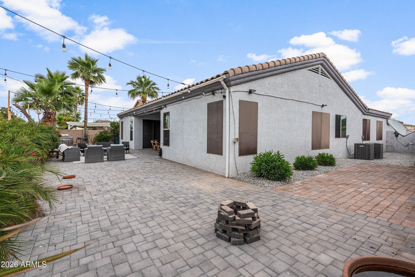 3718 S SETON Avenue, Gilbert, AZ 85297 — photo 5 of 37