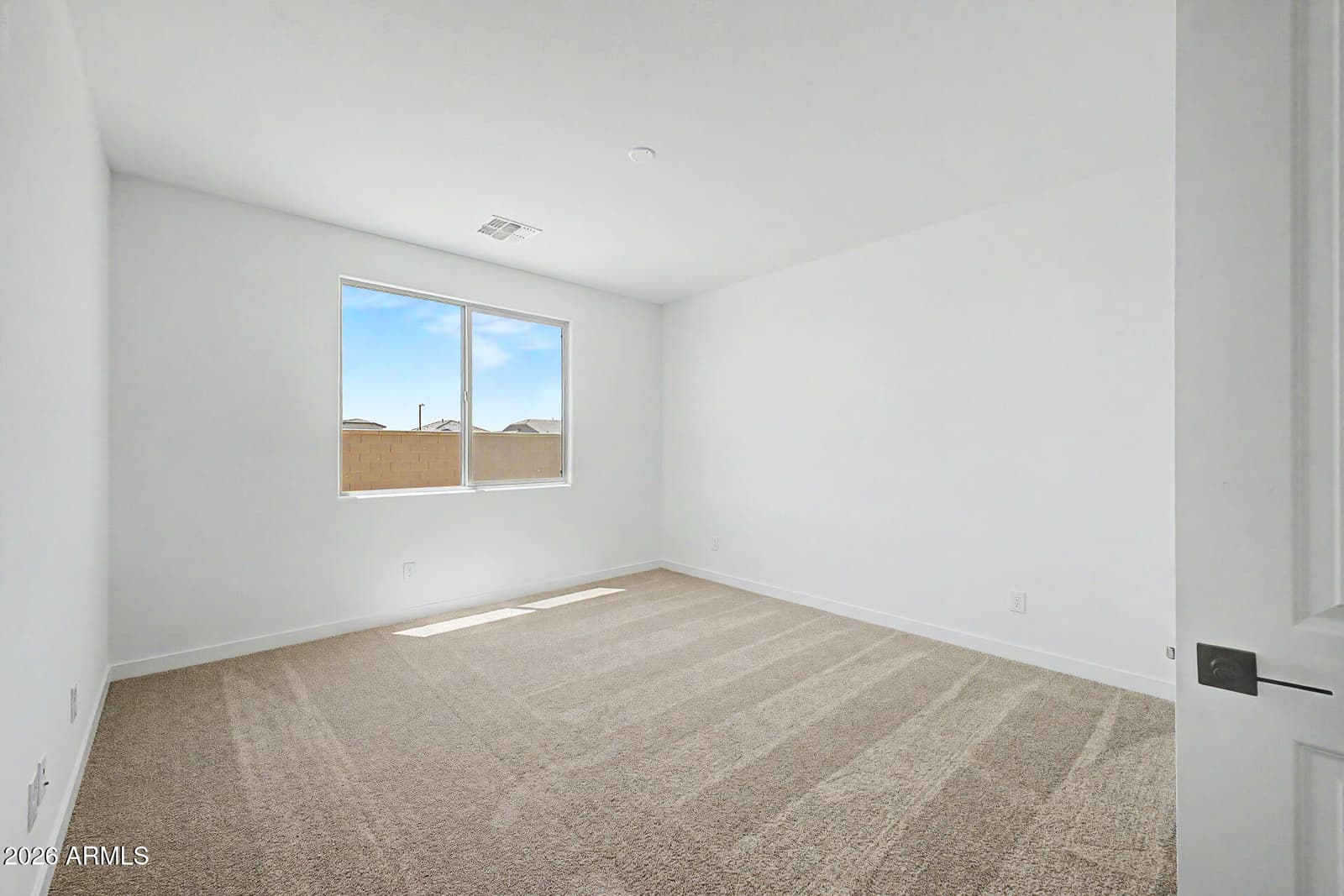 18215 W ELIZABETH Avenue, Goodyear, AZ 85338 — photo 14 of 44