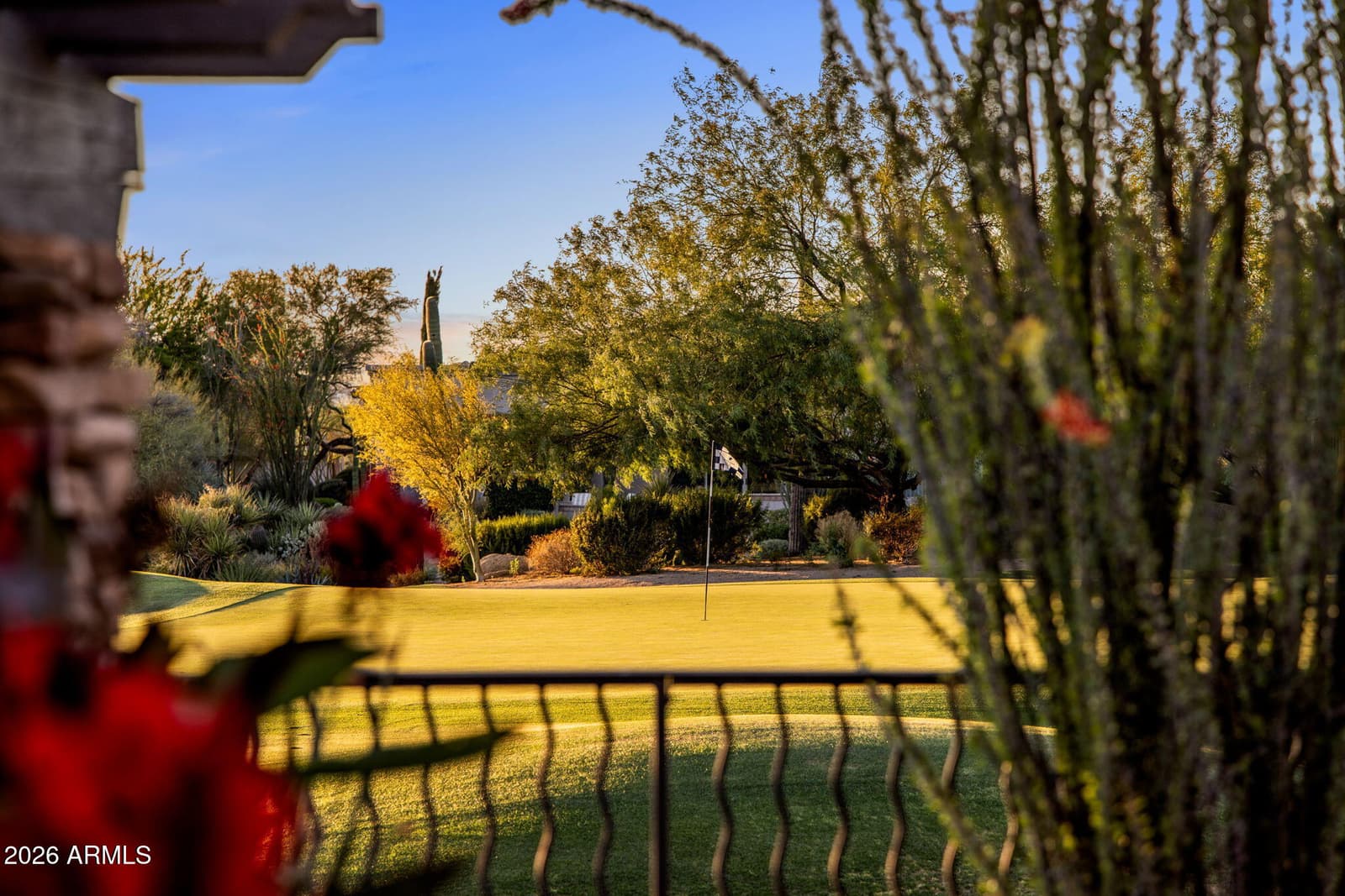 9678 E HIDDEN GREEN Drive, Scottsdale, AZ 85262 — photo 5 of 40