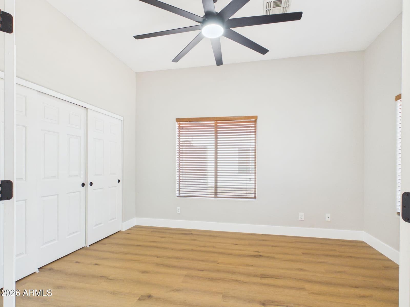 2926 E HARTFORD Avenue, Phoenix, AZ 85032 — photo 28 of 81