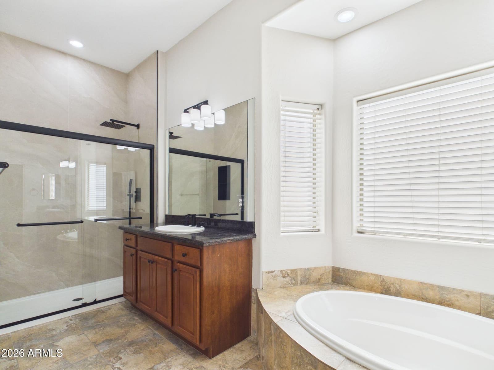 2926 E HARTFORD Avenue, Phoenix, AZ 85032 — photo 34 of 81