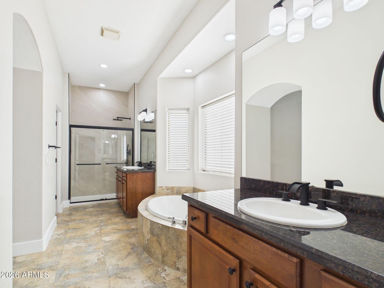 2926 E HARTFORD Avenue, Phoenix, AZ 85032 — photo 35 of 81
