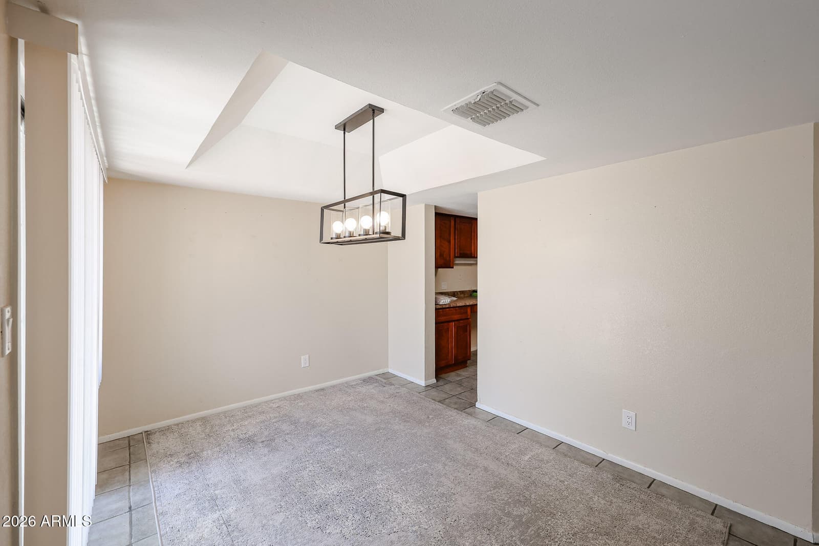 9223 N 47TH Court, Glendale, AZ 85302 — photo 5 of 27