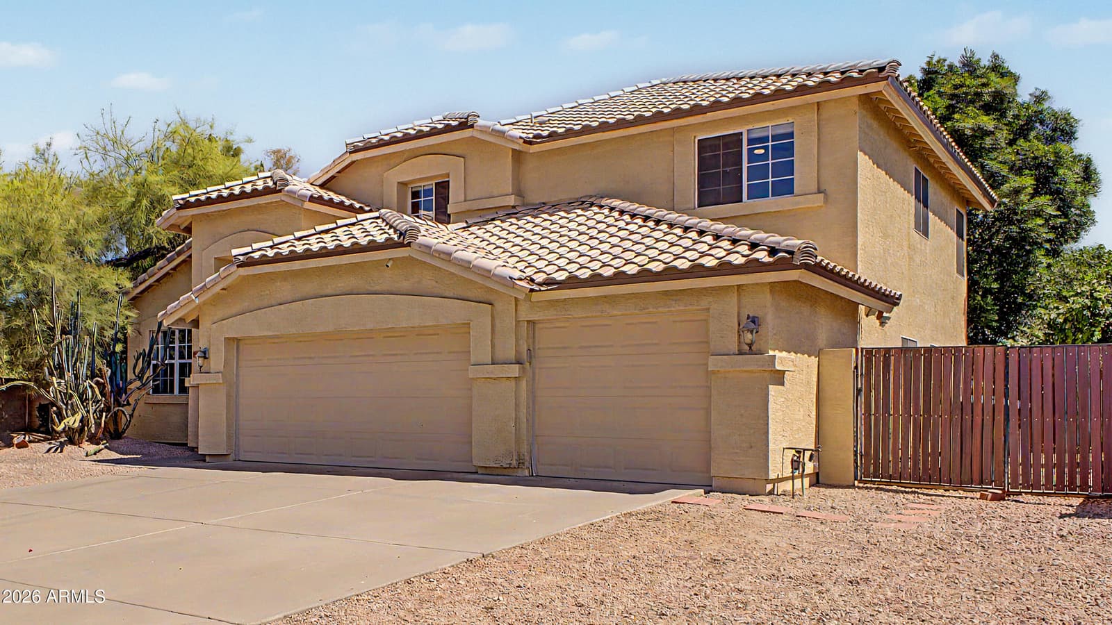 4337 E DESERT Lane, Gilbert, AZ 85234 — photo 3 of 27