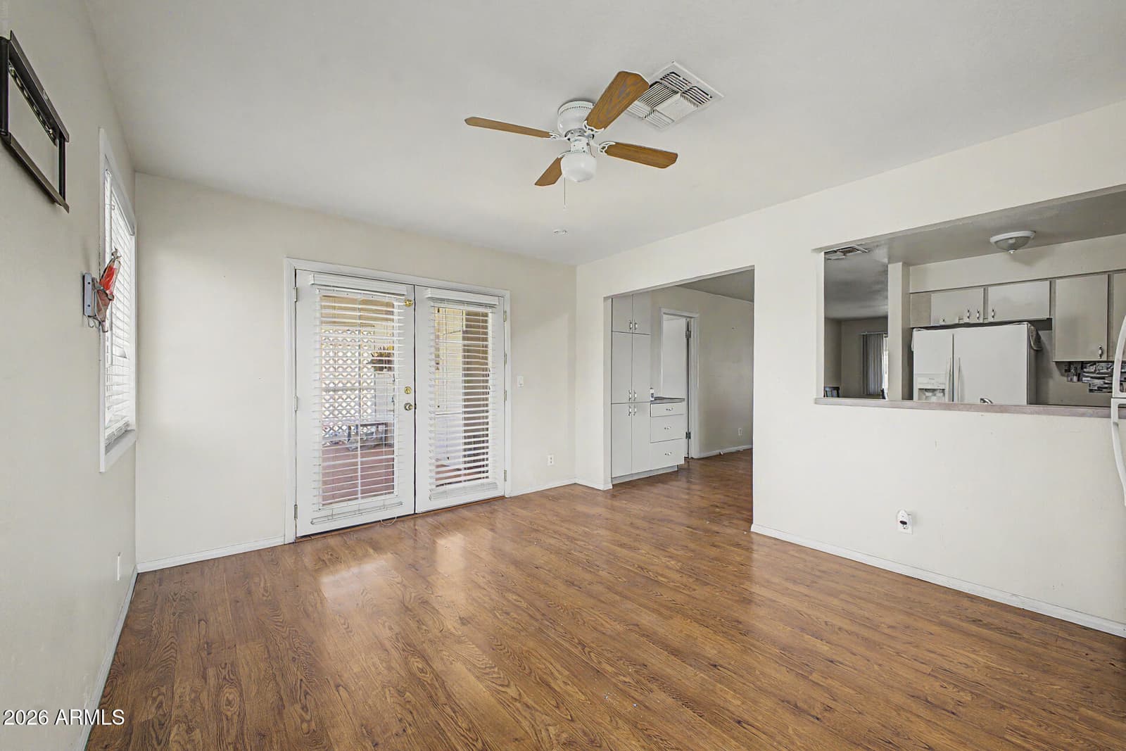 9822 N 47TH Drive, Glendale, AZ 85302 — photo 11 of 28