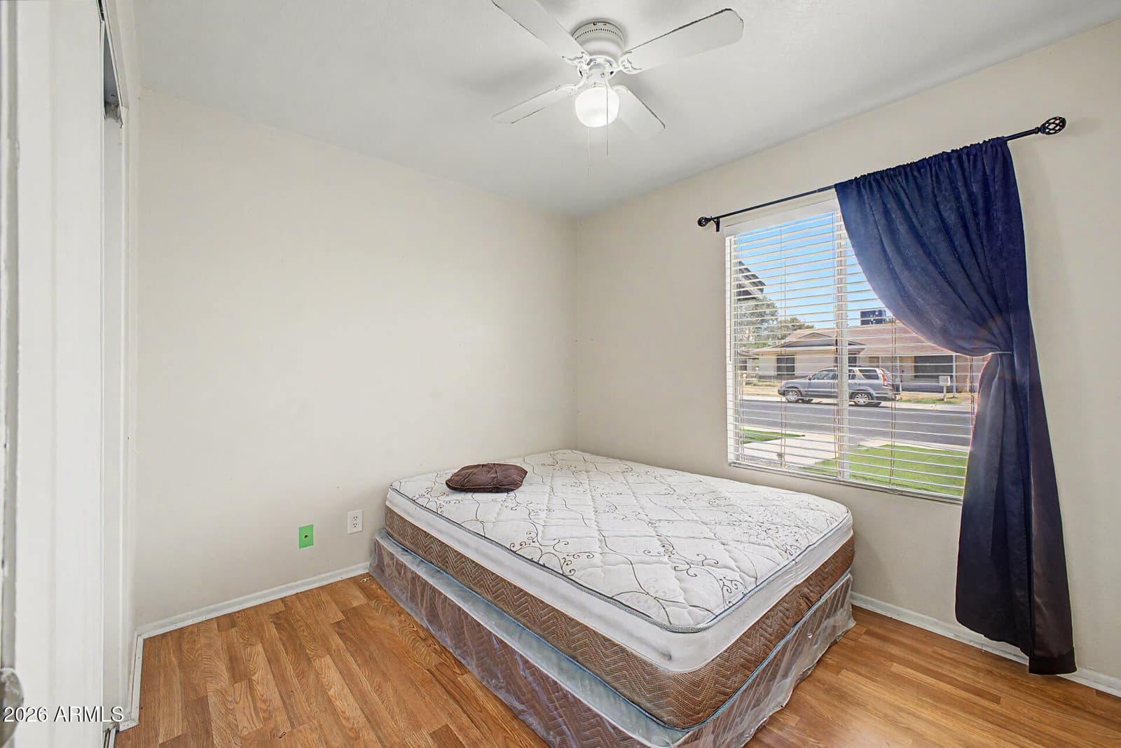 9822 N 47TH Drive, Glendale, AZ 85302 — photo 15 of 28