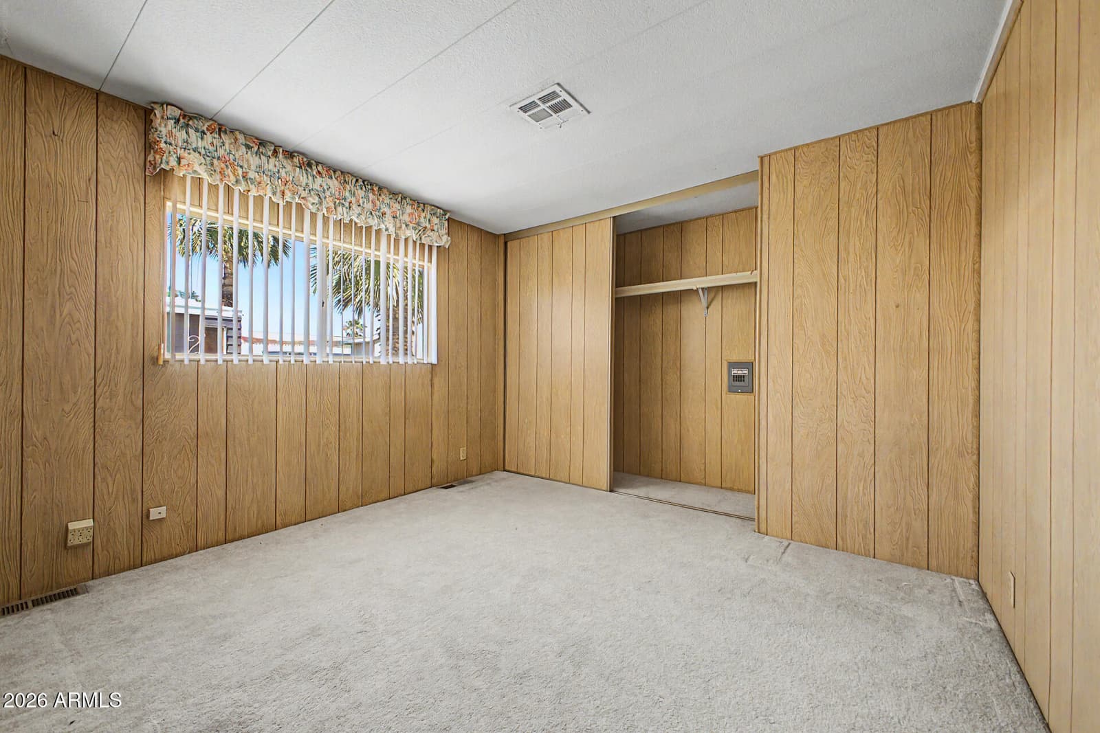 2650 W UNION HILLS Drive 319, Phoenix, AZ 85027 — photo 16 of 29