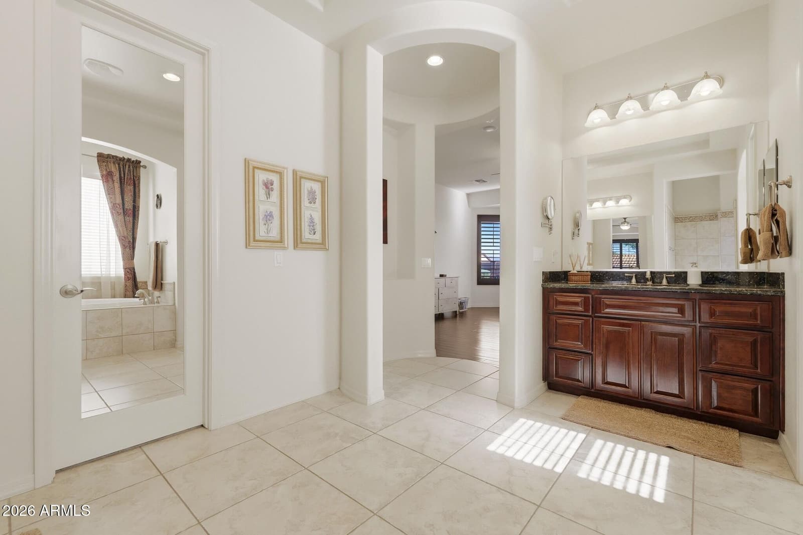 1513 W BRAMBLE BERRY Lane, Phoenix, AZ 85085 — photo 26 of 60