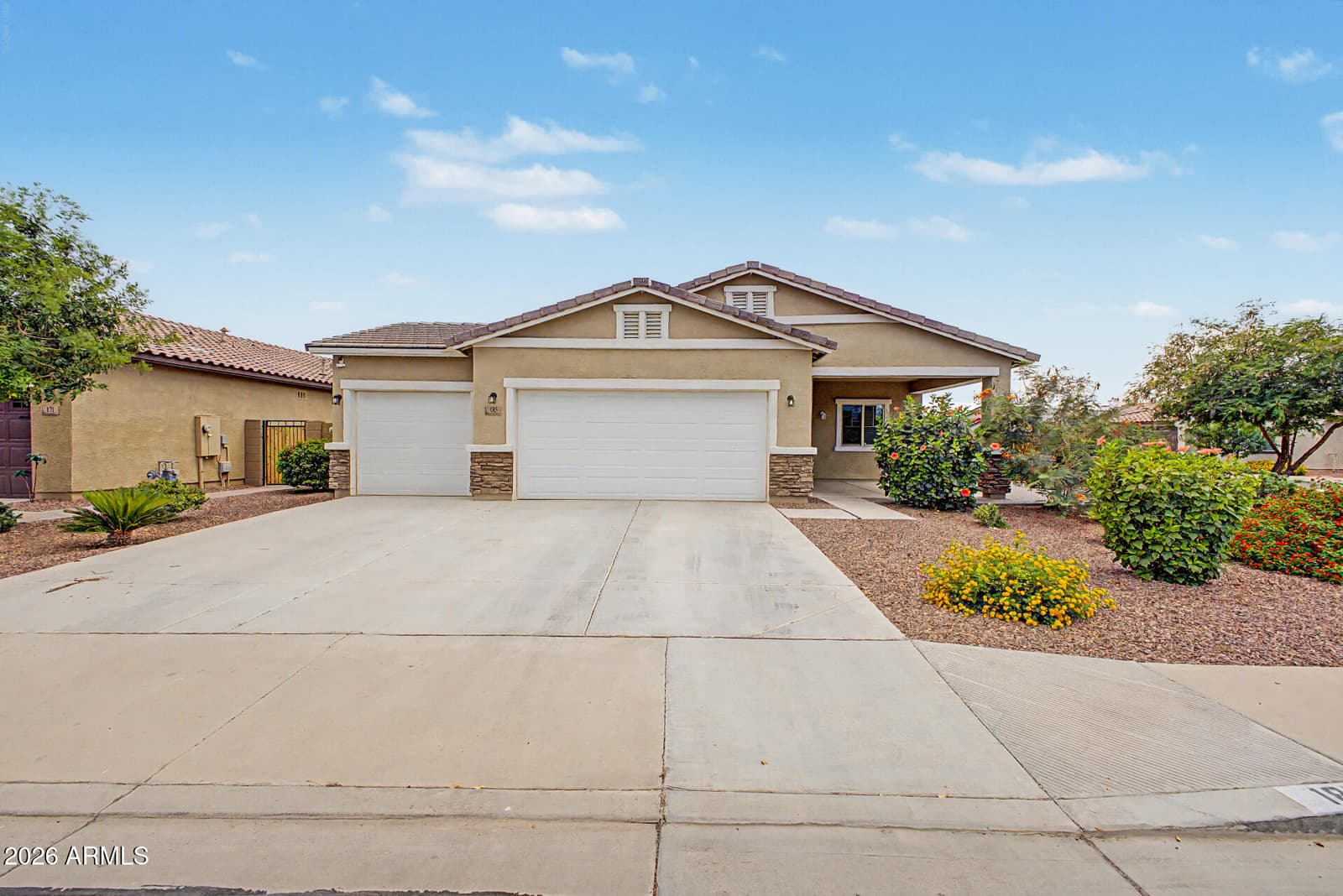 185 W JAMAICA Place, Casa Grande, AZ 85122 — photo 1 of 48
