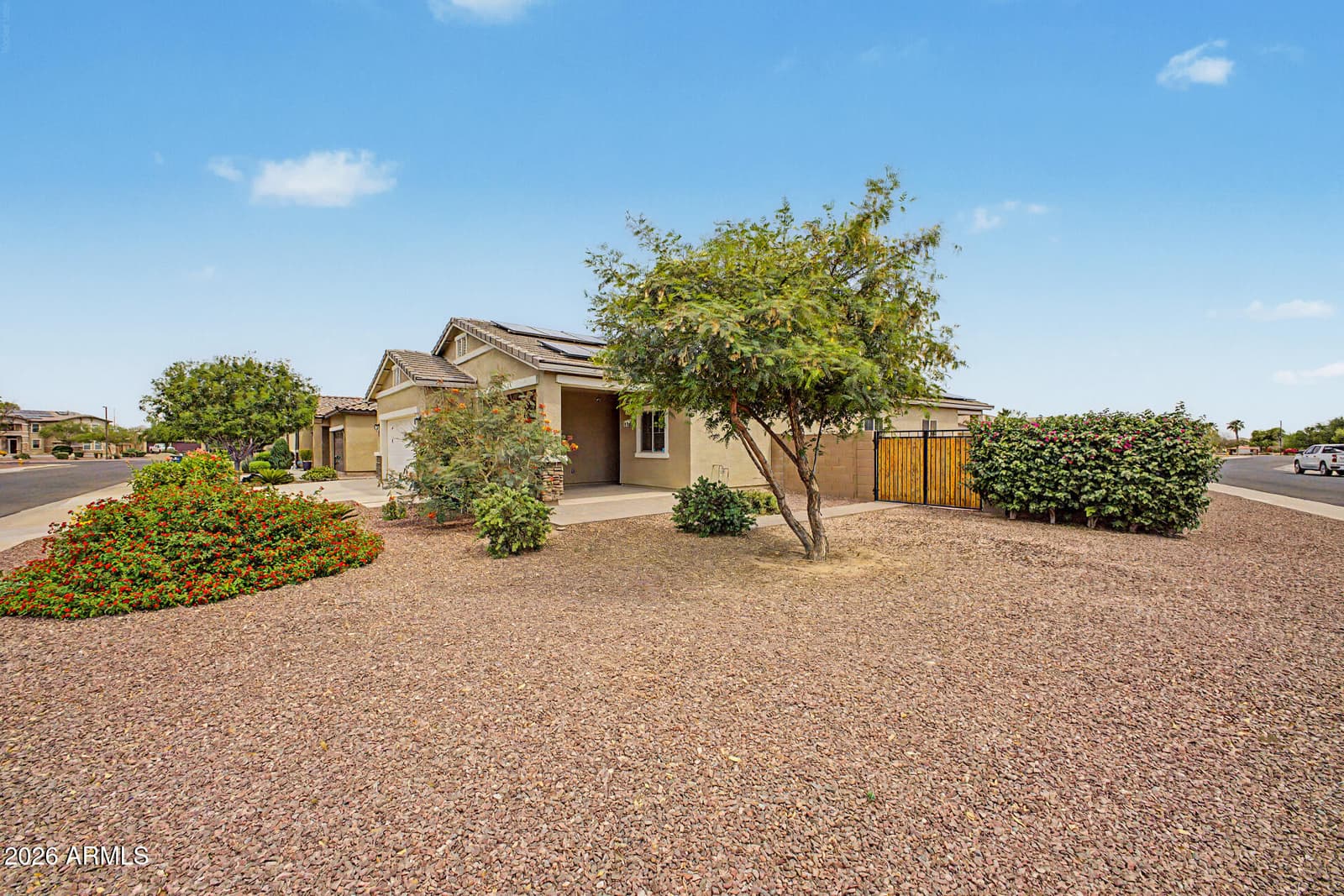 185 W JAMAICA Place, Casa Grande, AZ 85122 — photo 4 of 48