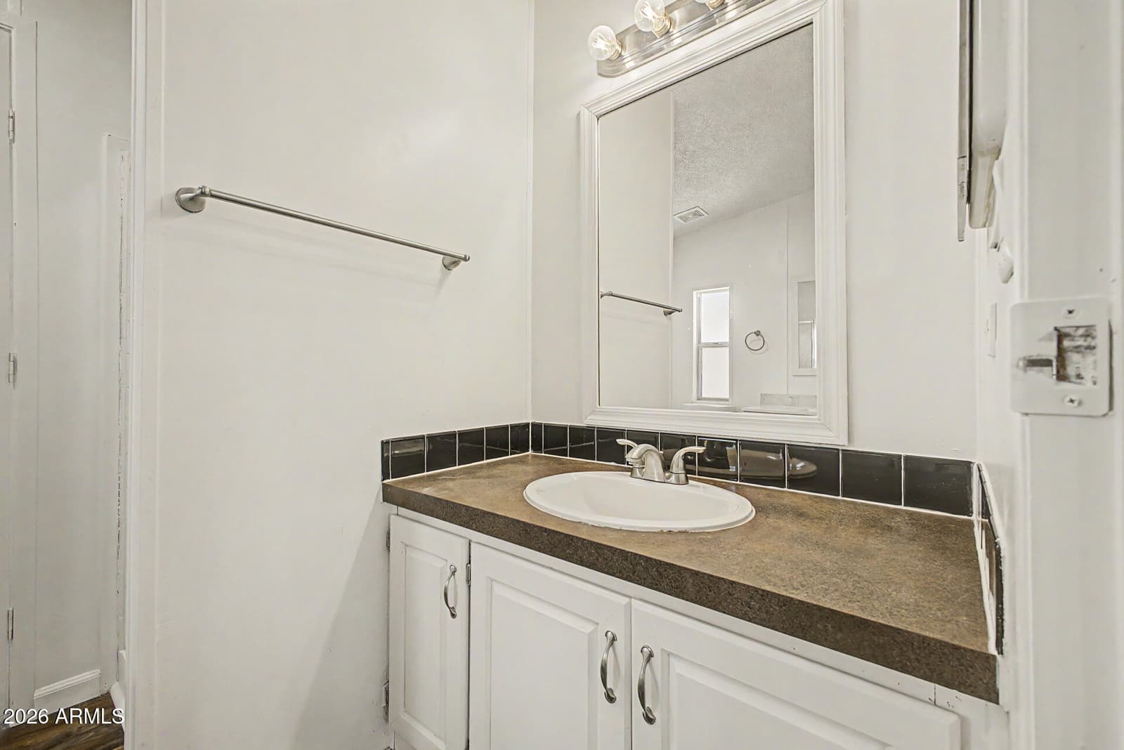 2140 E Michigan Avenue 31, Phoenix, AZ 85022 — photo 13 of 28