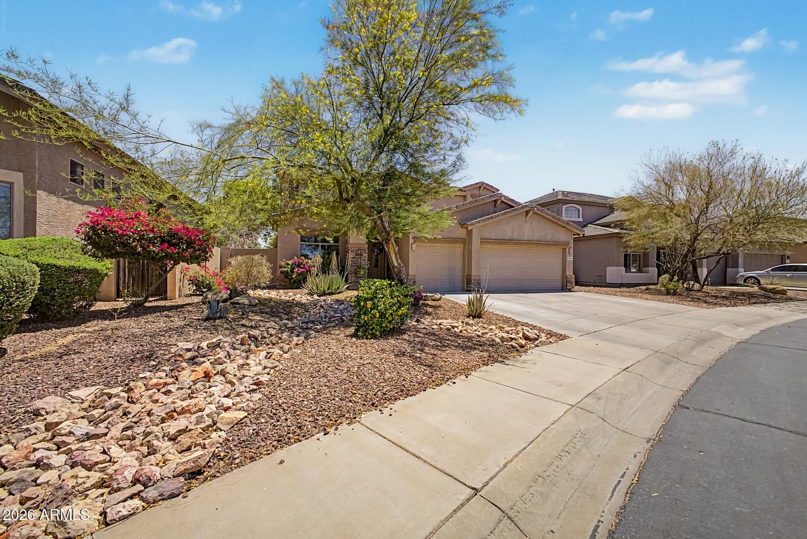 9807 S 43RD Lane, Laveen, AZ 85339 — photo 8 of 35