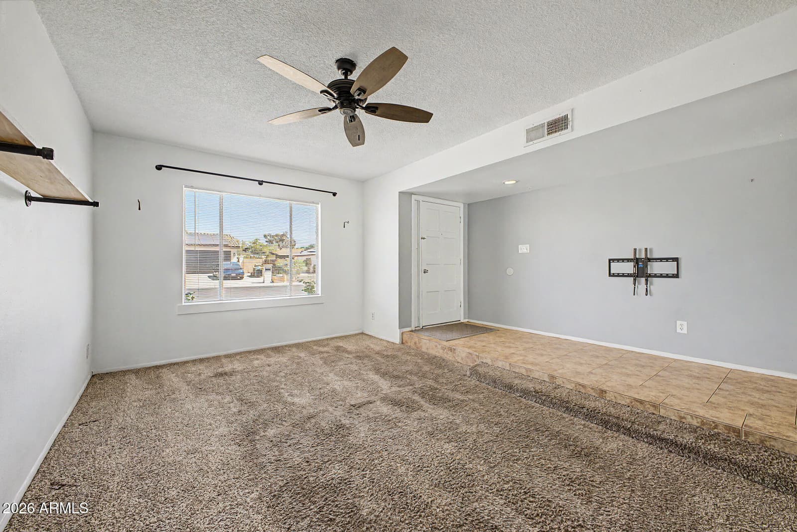 4519 W GARDENIA Avenue, Glendale, AZ 85301 — photo 3 of 22