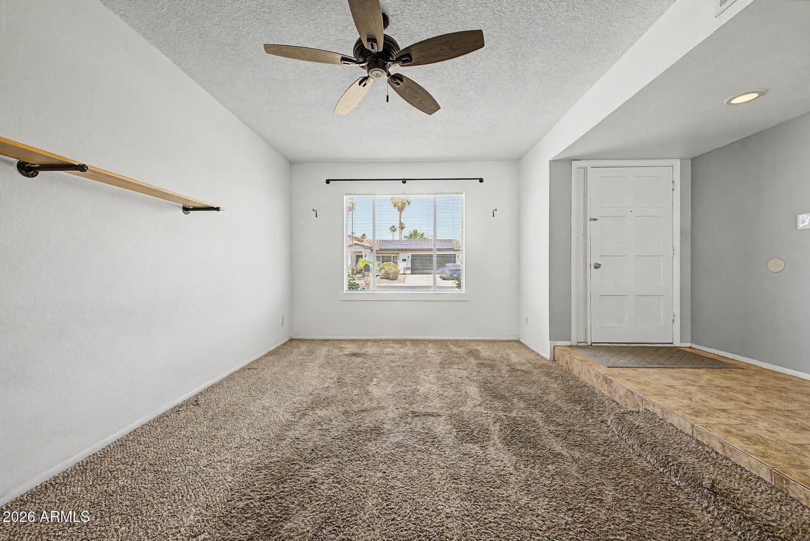 4519 W GARDENIA Avenue, Glendale, AZ 85301 — photo 5 of 22