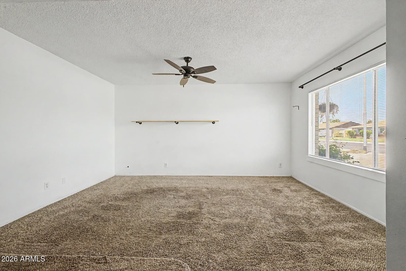 4519 W GARDENIA Avenue, Glendale, AZ 85301 — photo 6 of 22