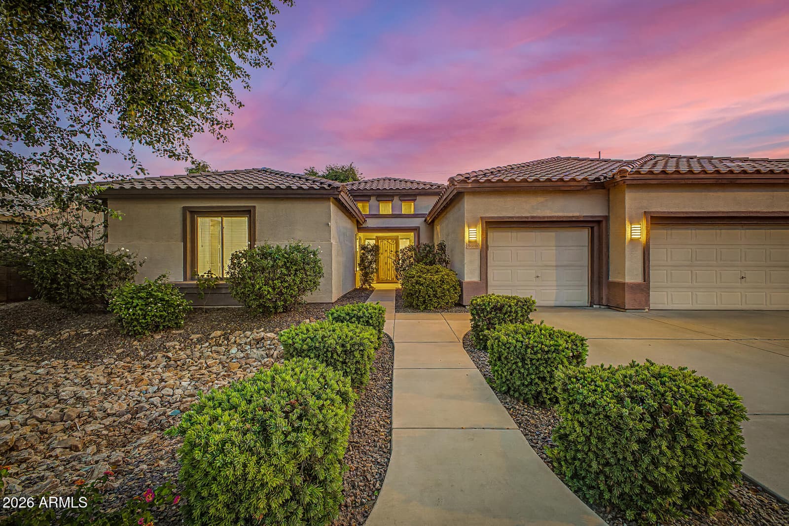5610 S Eucalyptus Place, Chandler, AZ 85249 — photo 4 of 68