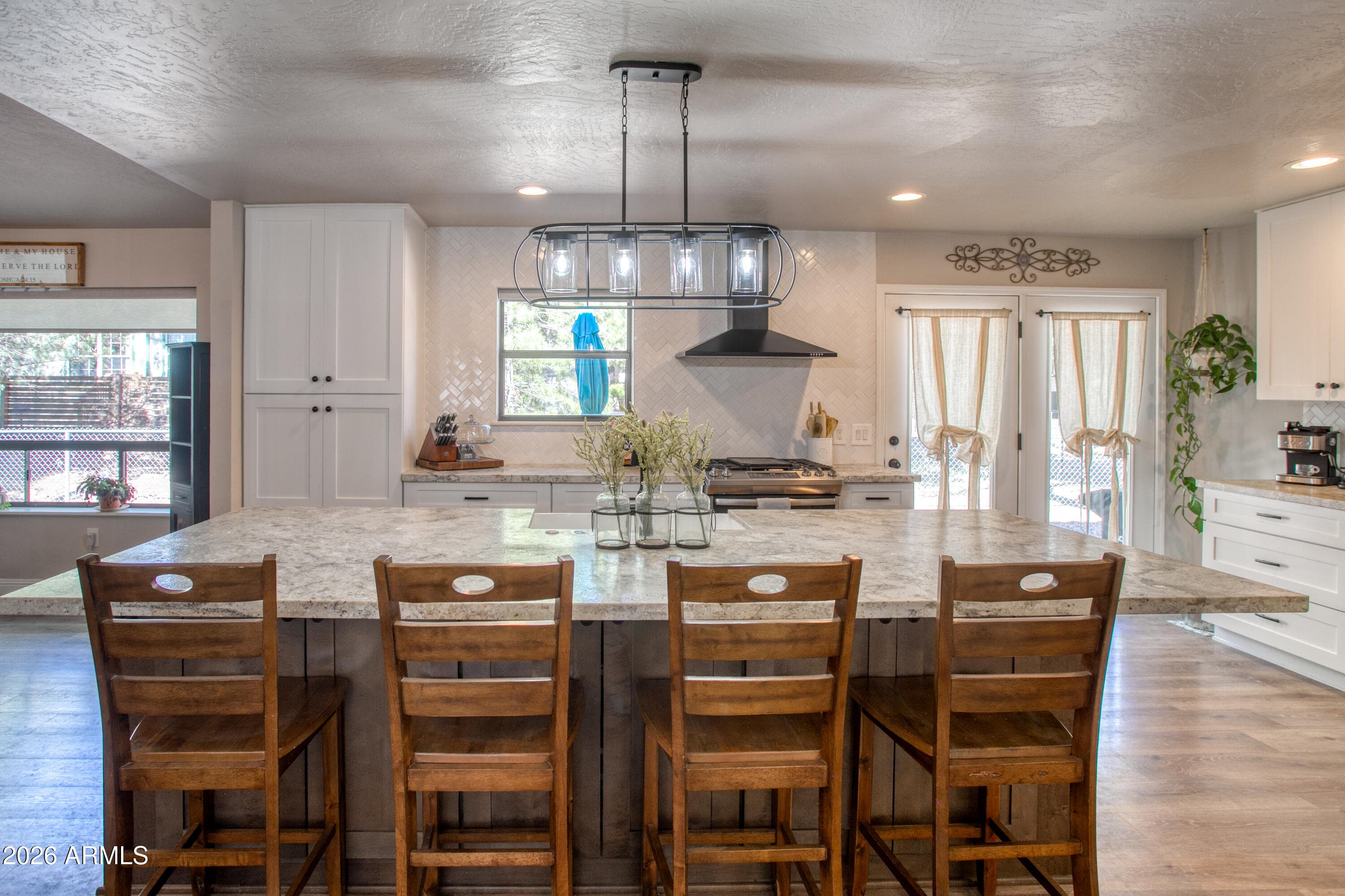 1251 N 41st Circle, Show Low, AZ 85901 — photo 6 of 33