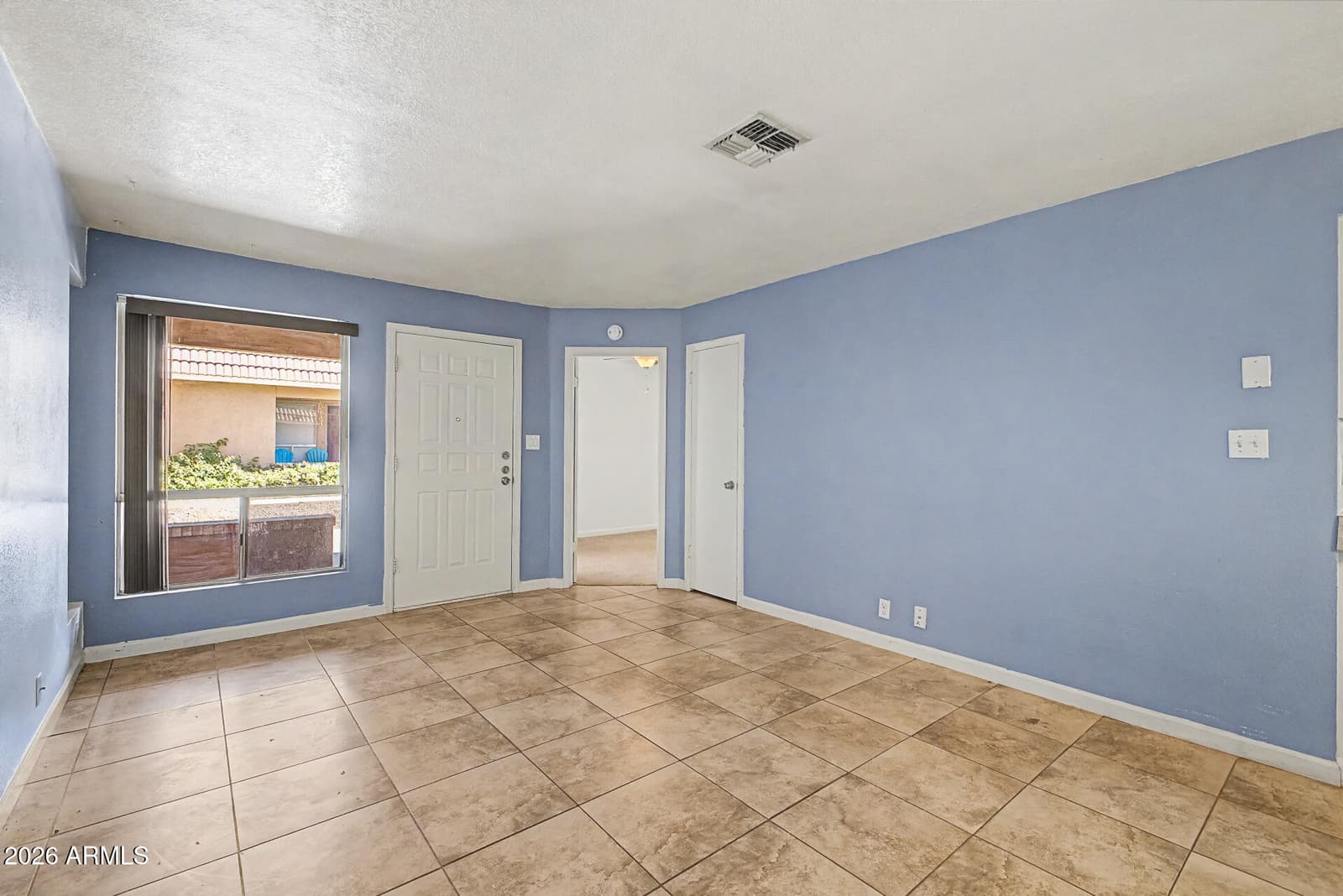 408 W PONTIAC Drive 6, Phoenix, AZ 85027 — photo 8 of 27
