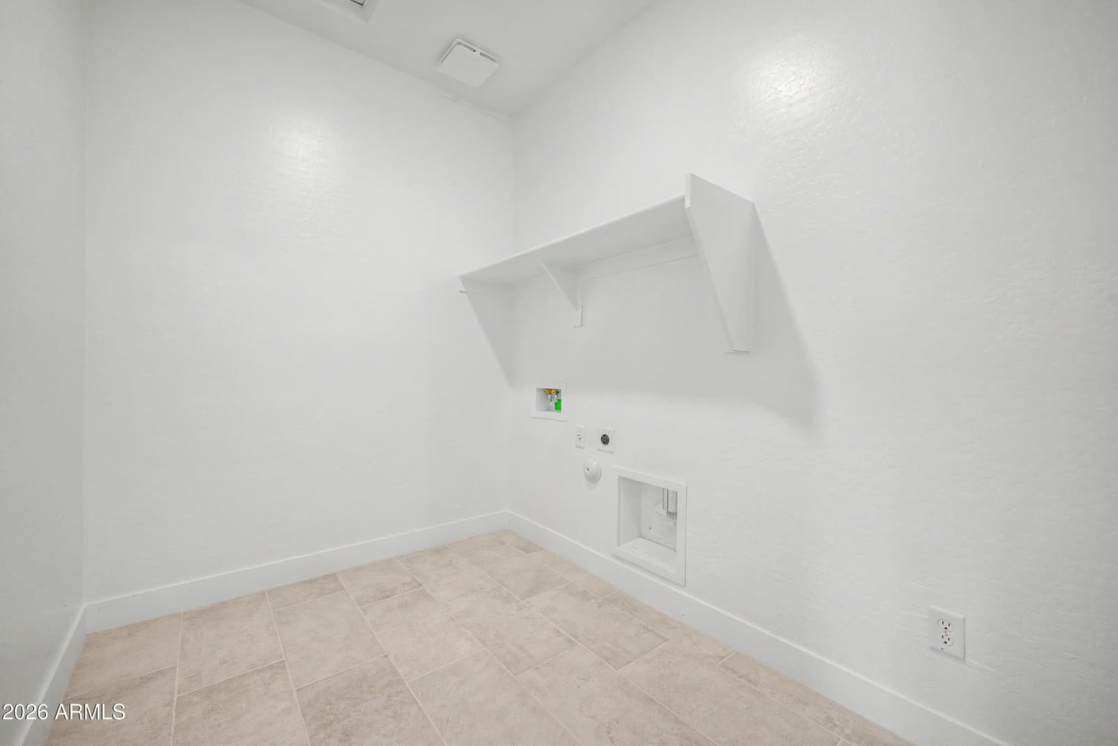 15221 W GRAY FOX Trail, Surprise, AZ 85387 — photo 14 of 41