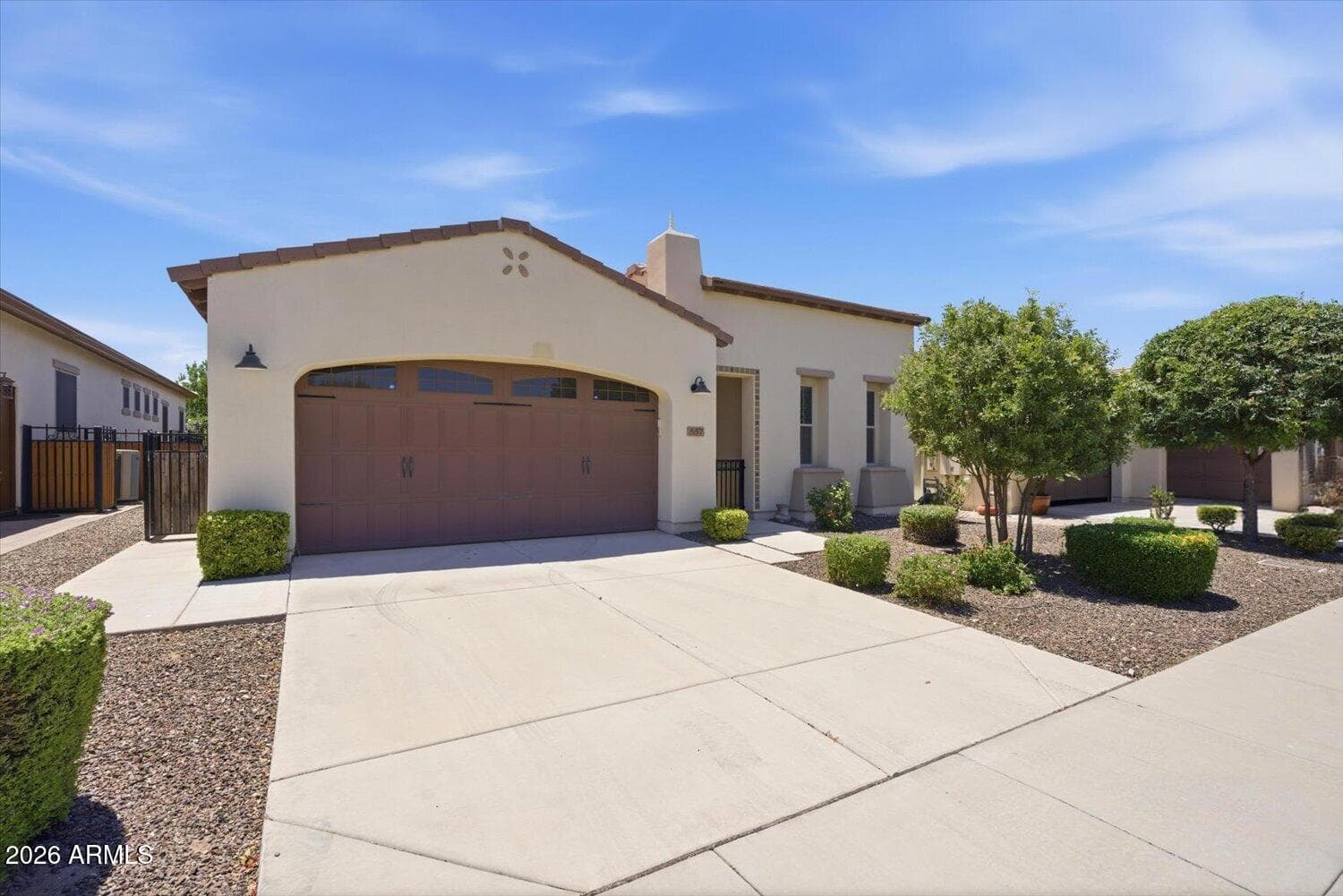 557 E LADDOOS Avenue, San Tan Valley, AZ 85140 — photo 2 of 28